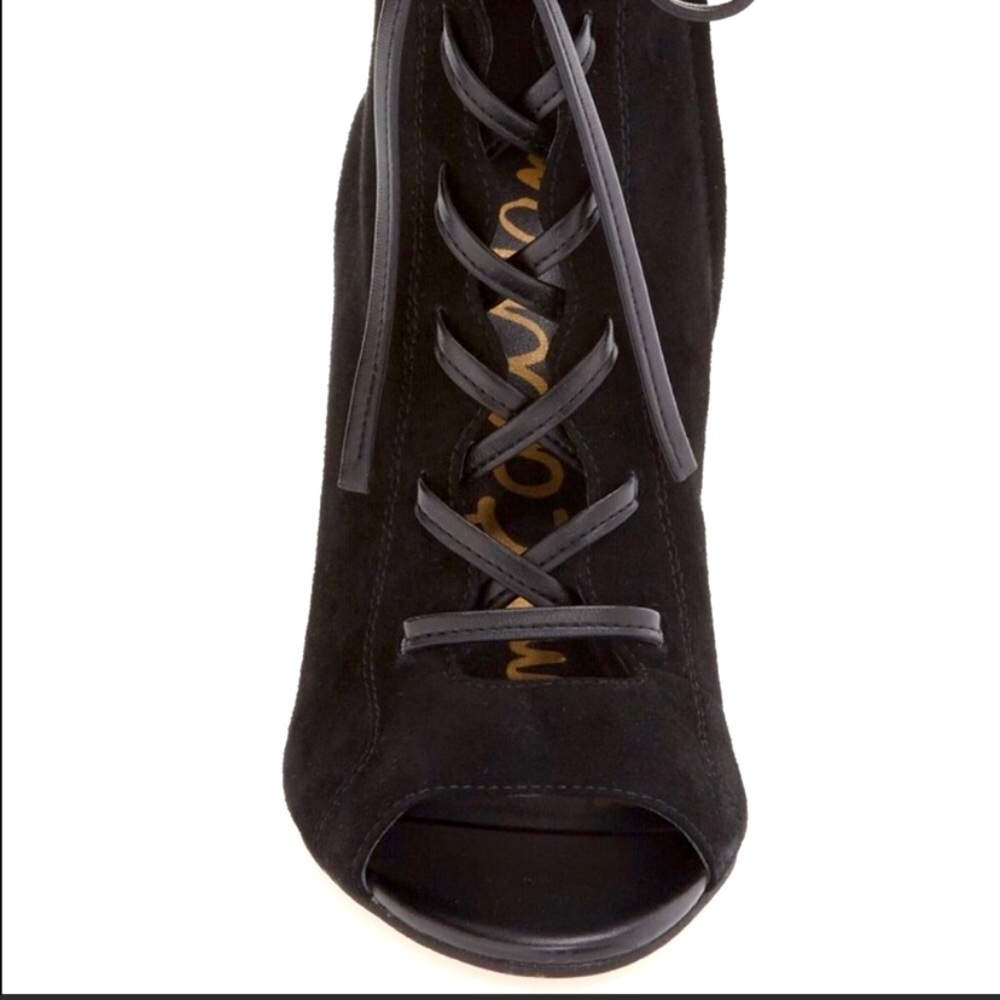 Sam Edelman black suede tie up shoe size 9 1/2 one maybe once or twice